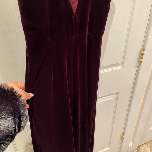 Beautiful Velvet Jumpsuit - Picture 4 of 6